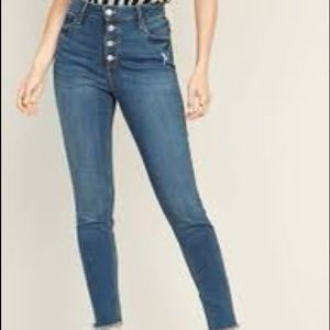 High waisted Old Navy skinny jeans